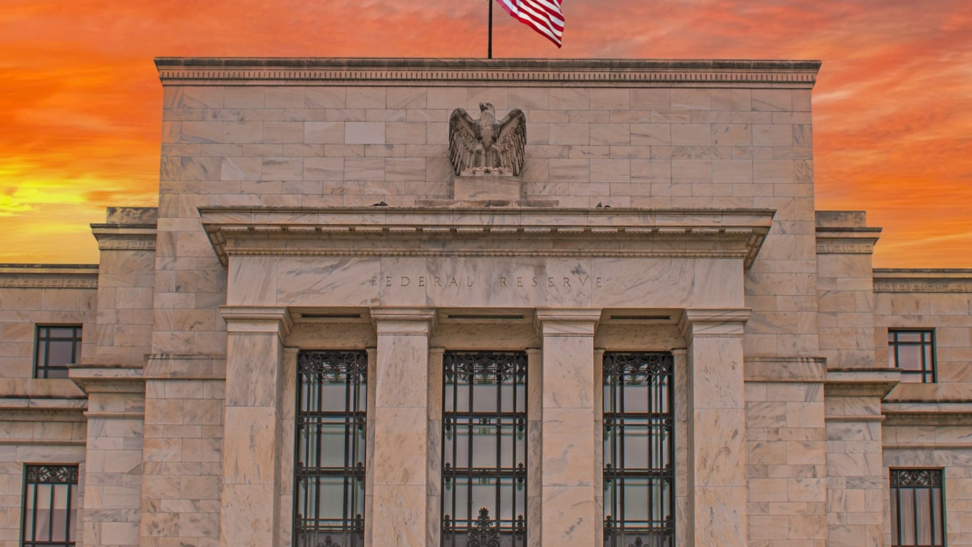 Обрат: Фед се готви за повишаване на лихвите?