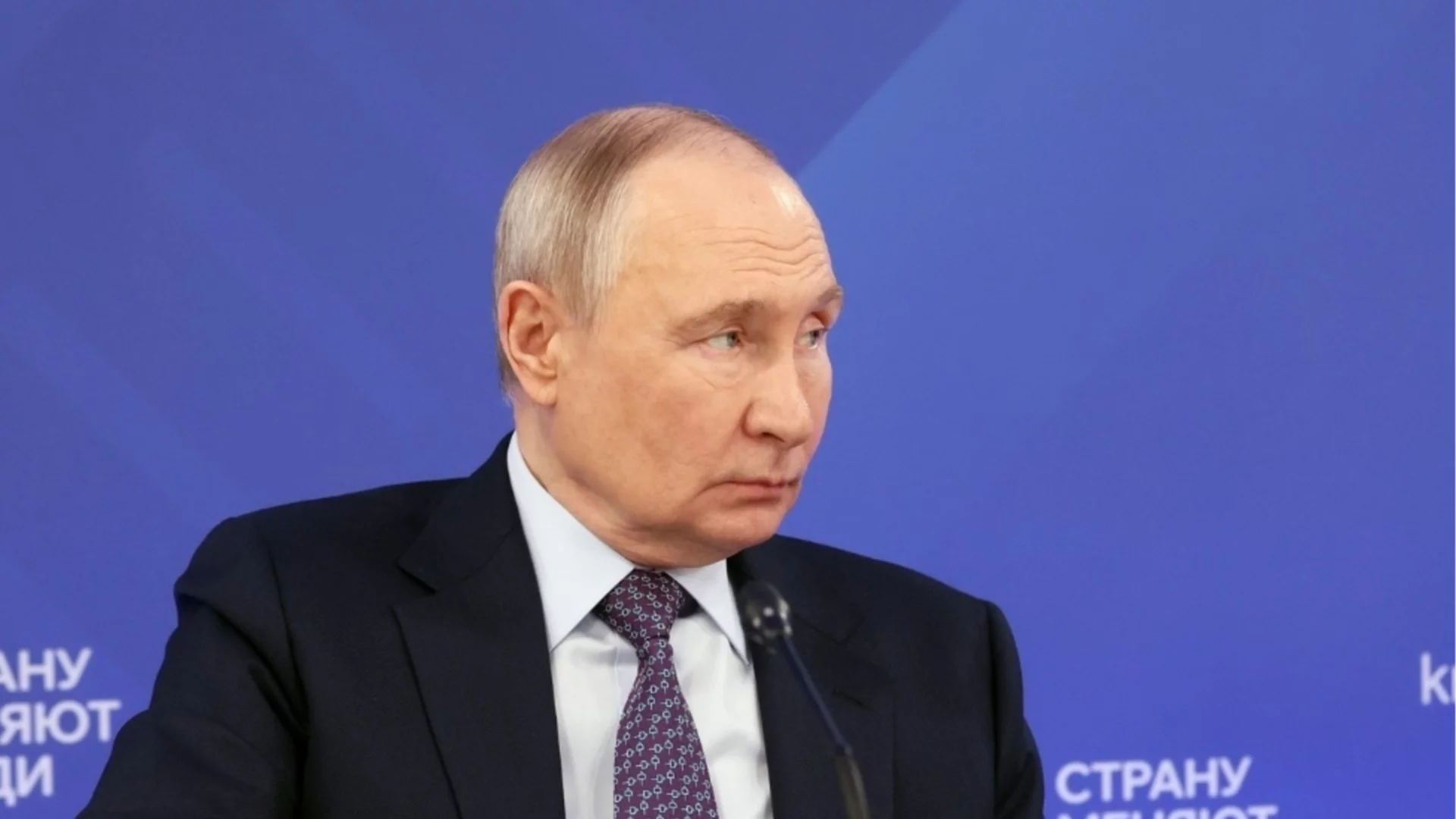 Ще замлъкнат ли оръжията? Путин обяви примирие за Великден