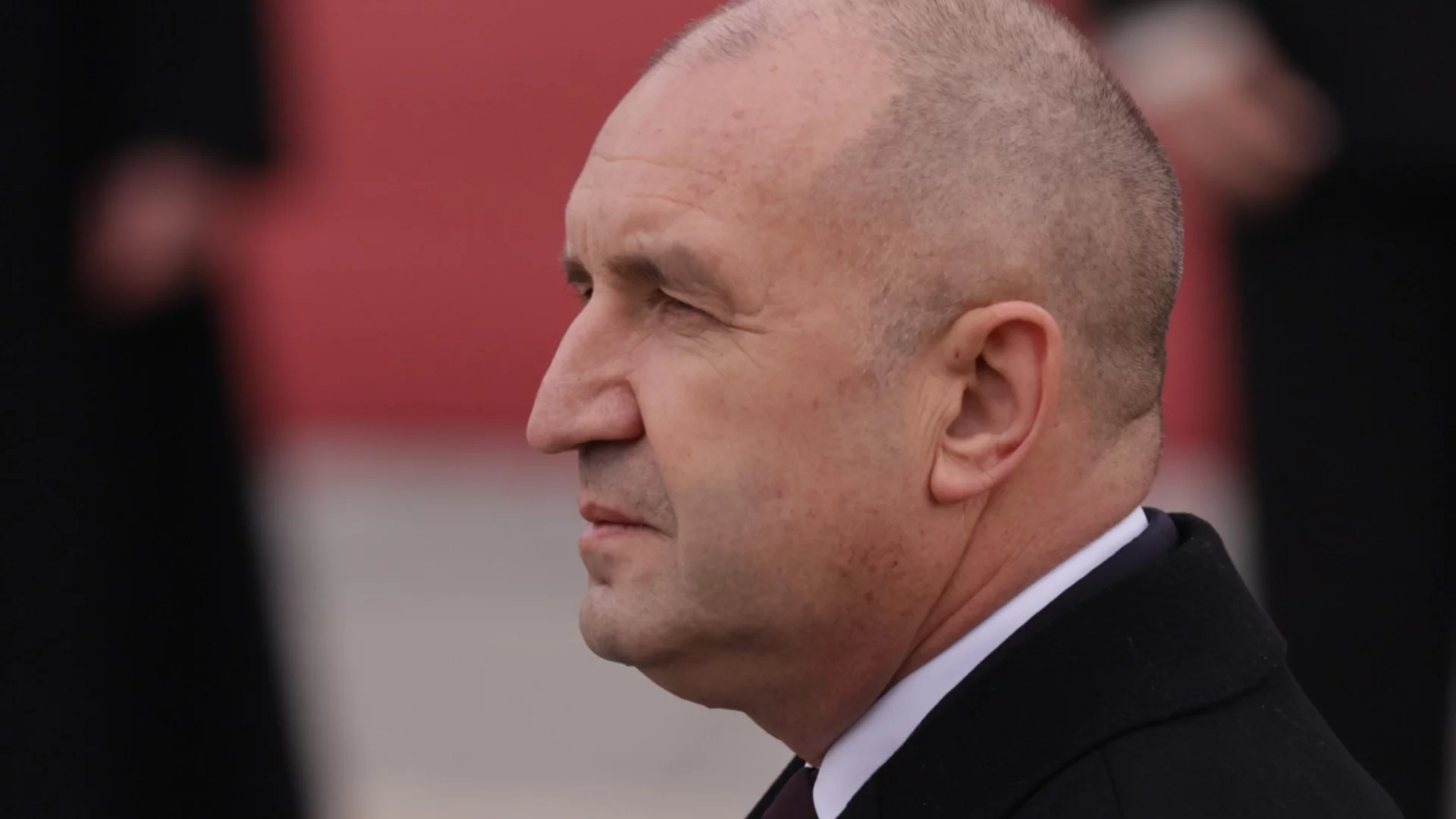 В Северна Македония: Румен Радев променя политически България чрез манипулации в ТикТок