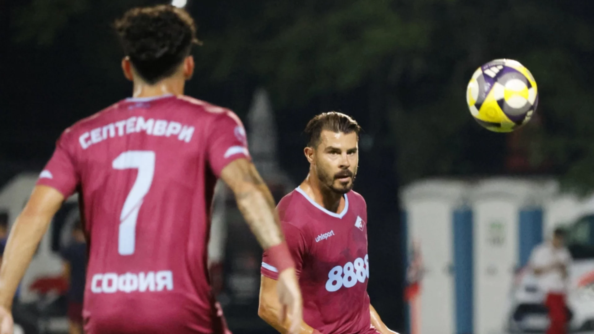 Напусна Славия със скандал, а днес наказа "белите" в 94-тата минута за безценен обрат на тим от дъното в Първа лига