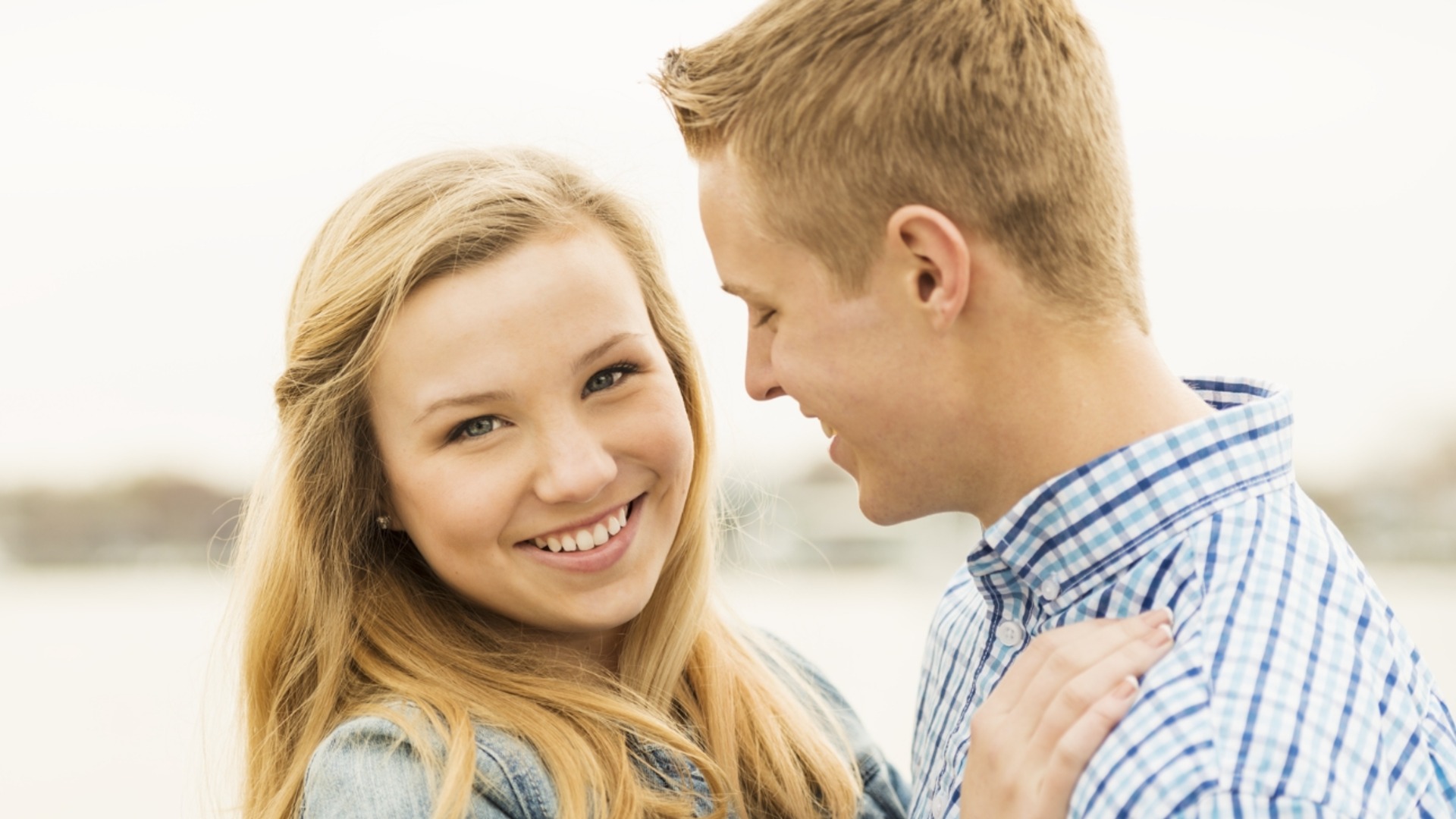 Те ще усетят магията на любовта: 3 зодии очакват съдбовна среща през втората половина на 2026 г.