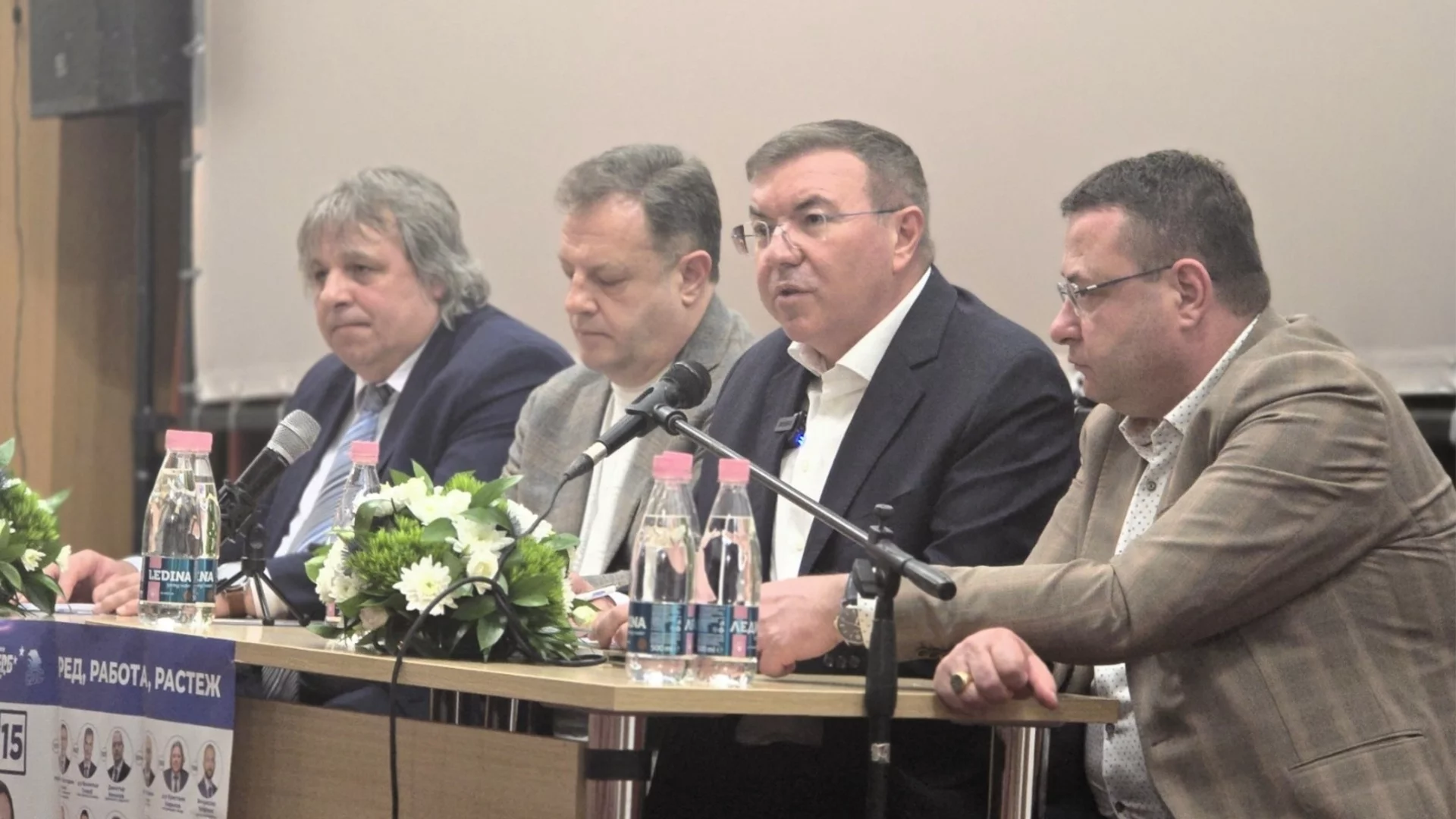 Проф. Костадин Ангелов: Кабинетът "Желязков" даде старт на инвестиции в невиждан мащаб в общините, градовете и селата – това e моделът ГЕРБ