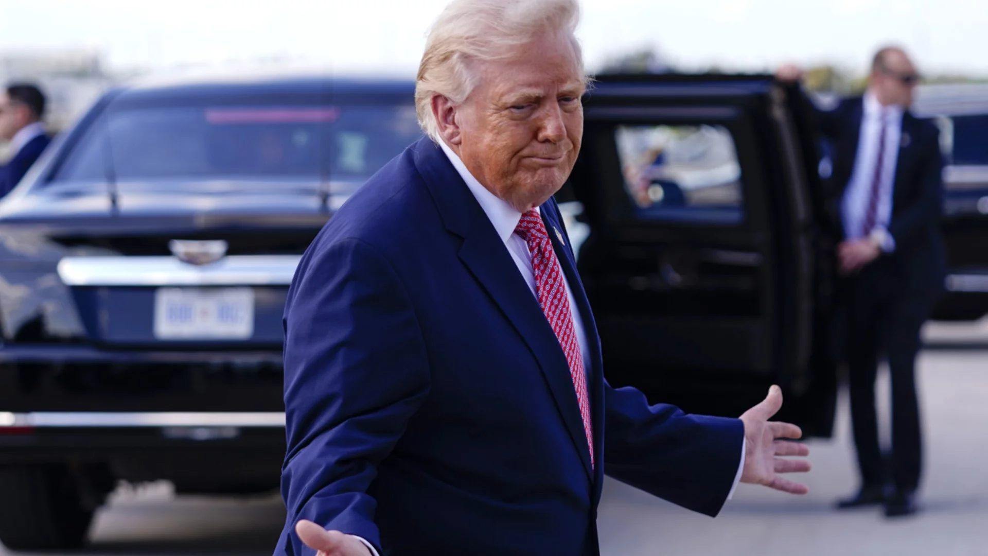 Еди Рама "краде" човек на Тръмп? Бивш кмет на Ню Йорк стана гражданин на Албания