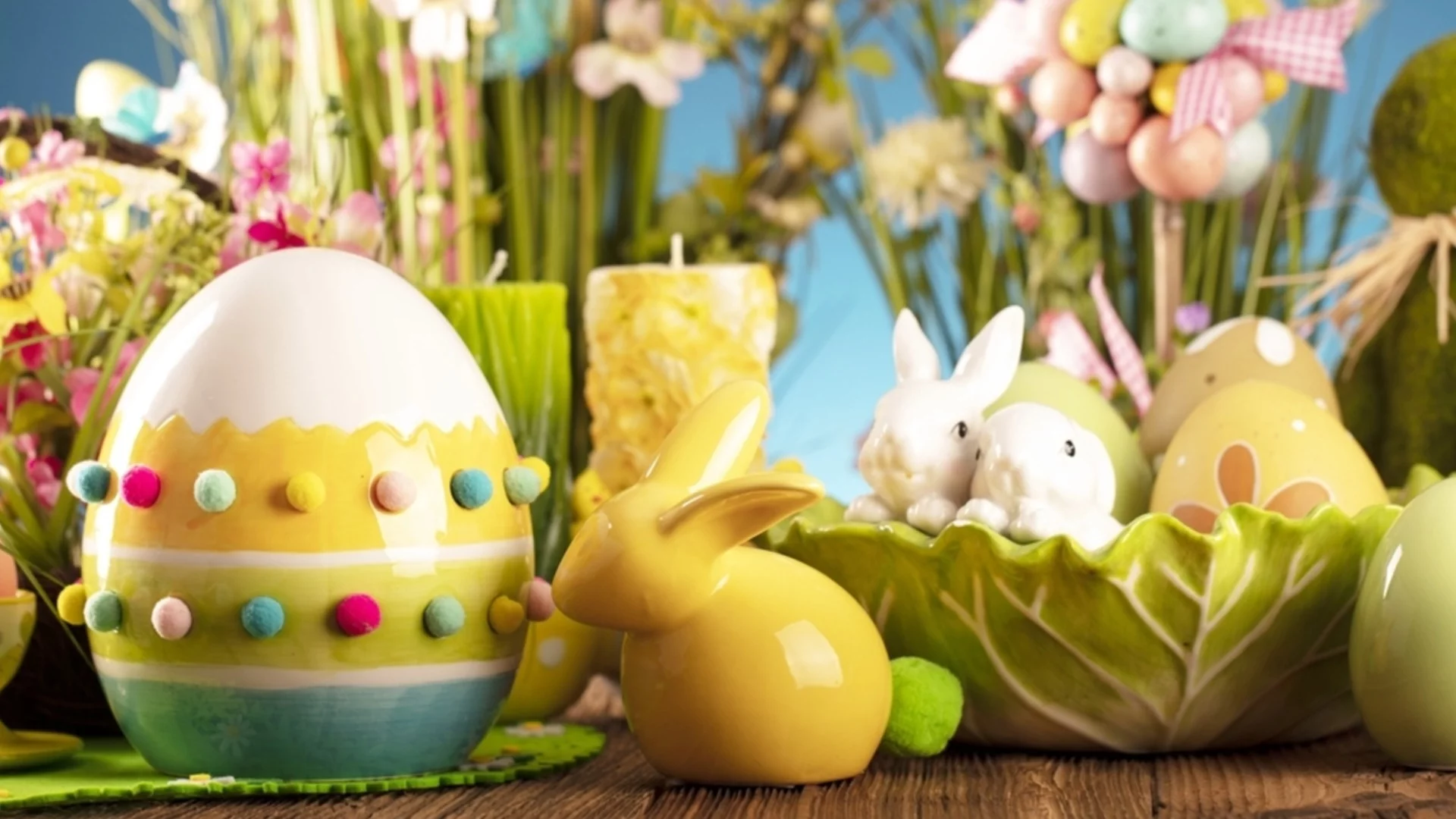 Стихотворението "Чук, чук, яйчице" от Дора Габе