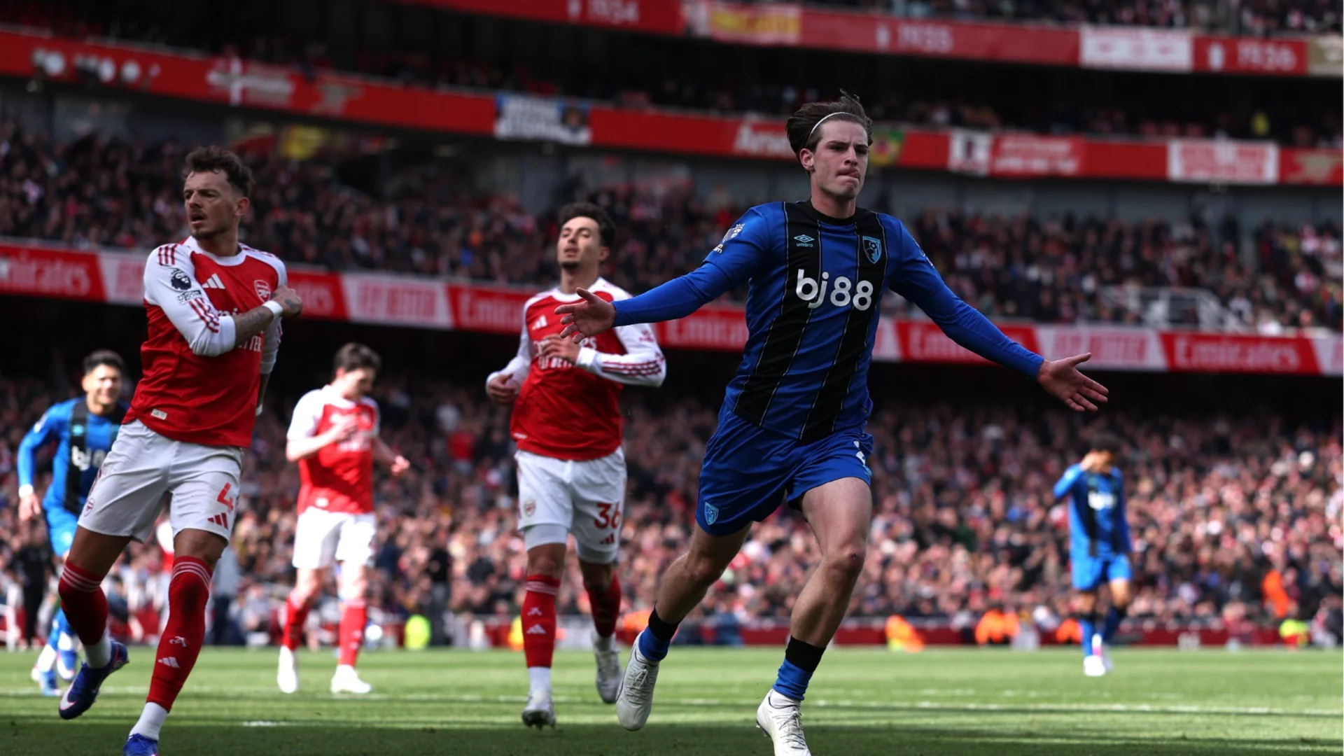 Крах или само спънка? Всички погледи са в Арсенал след шокираща грешка по пътя към трофея