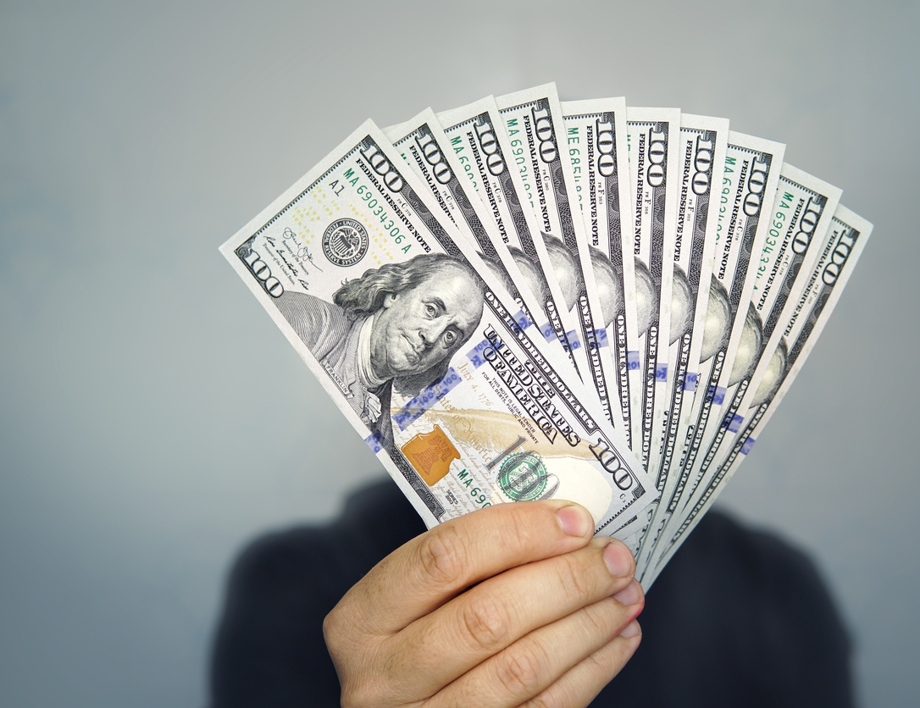 Долар - евро. Колко струва един щатски долар към едно евро днес, 11 април /валутен калкулатор/