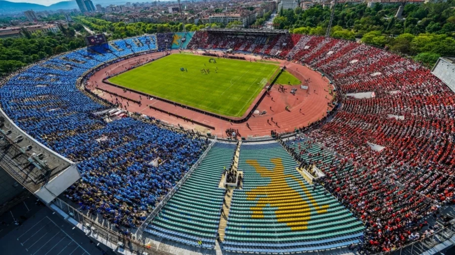 Милиони извън игра: Най-скъпите в ЦСКА и Левски пропускат Вечното дерби - феновете в шок