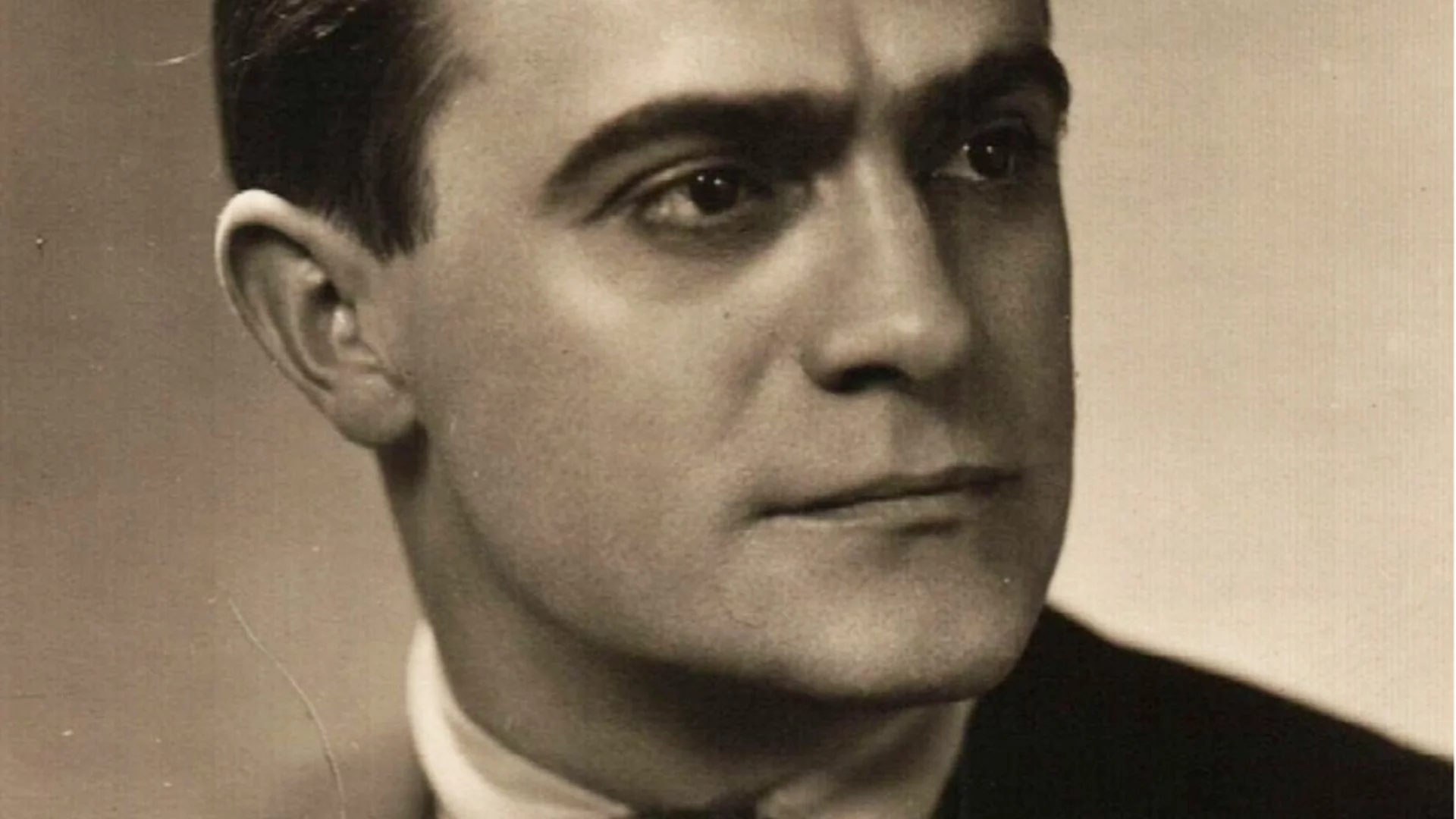 Сценографът, чиято смърт в Народния театър разтърси София: За 40 години ни остави впечатляващи творби