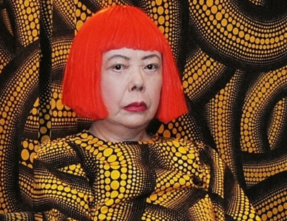 50 години в психиатрията: Най-продаваната художничка в света рисува точките, които я преследват