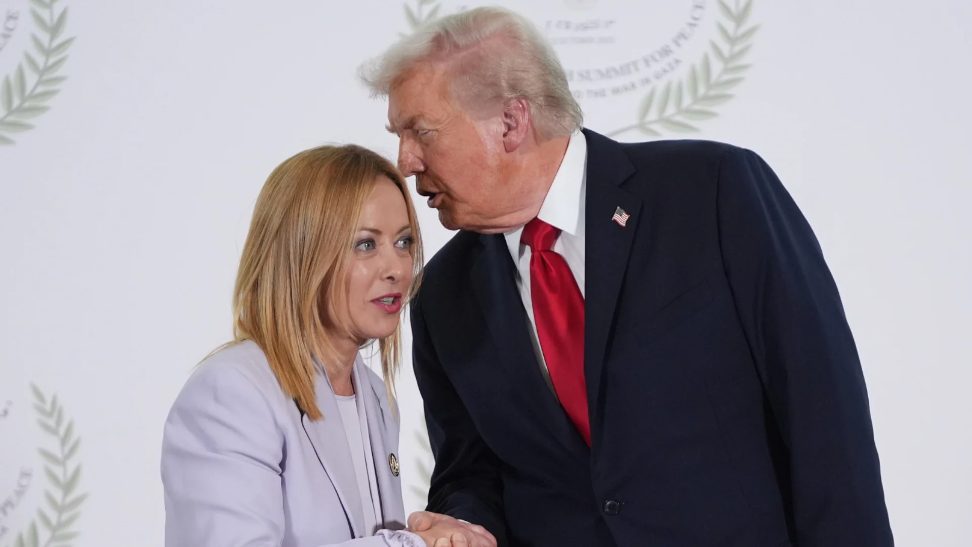 Заради папата: Тръмп "разлюби" Мелони