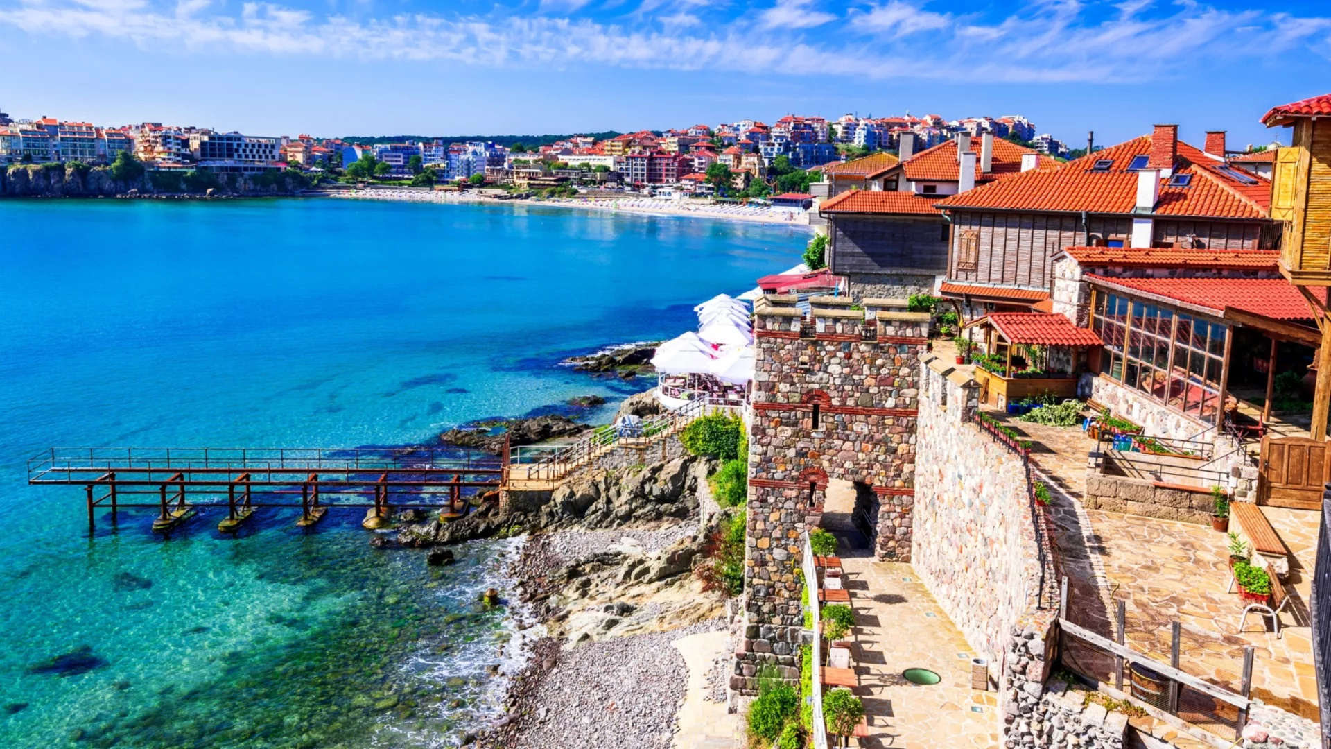 Блясък и ниски цени: Daily Mail сравни български курорт с Амалфийското крайбрежие в Италия