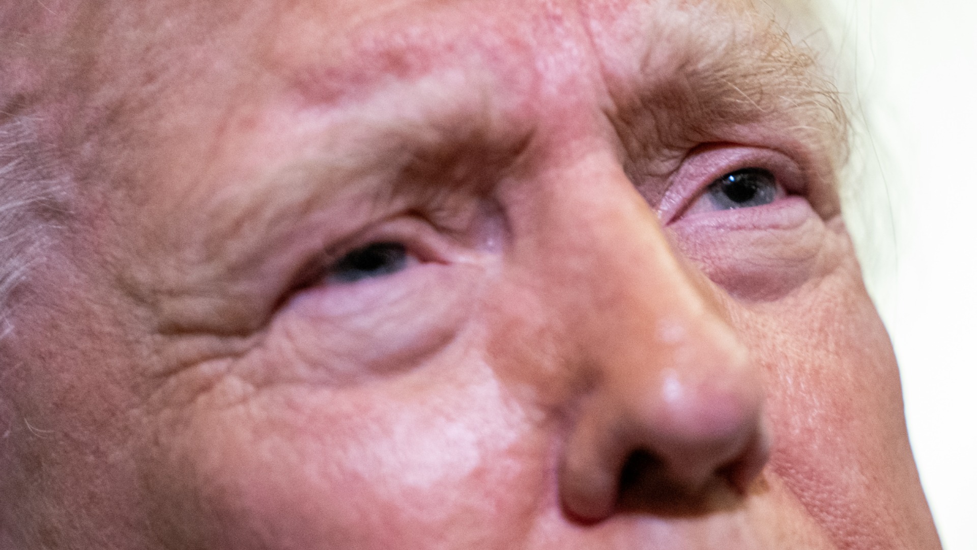 Тръмп се забърка в нов скандал: Сравни себе си с Христос (ВИДЕО)