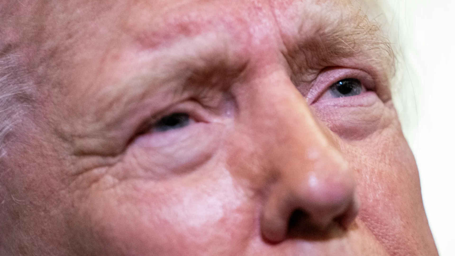 Тръмп се забърка в нов скандал: Сравни себе си с Христос (ВИДЕО)