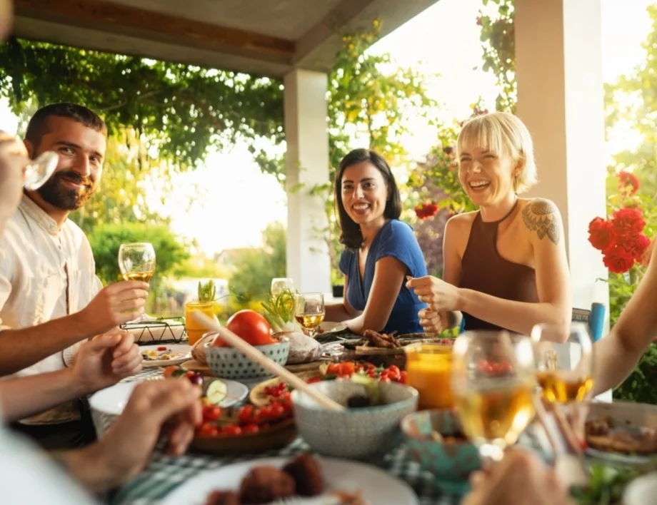 Животът навън: 5 идеи за градината, терасата и времето заедно