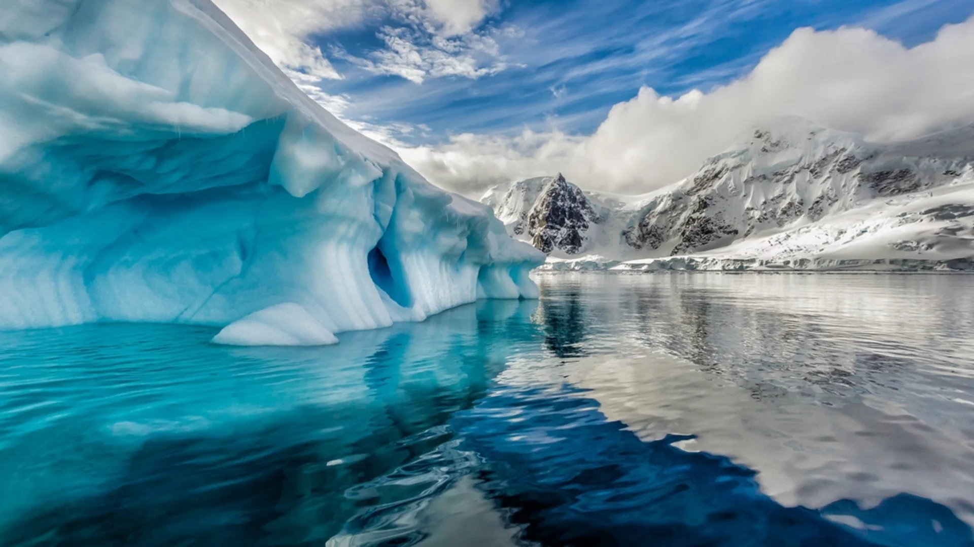 Огромни залежи от злато на Антарктида: Кой може да претендира за тях?