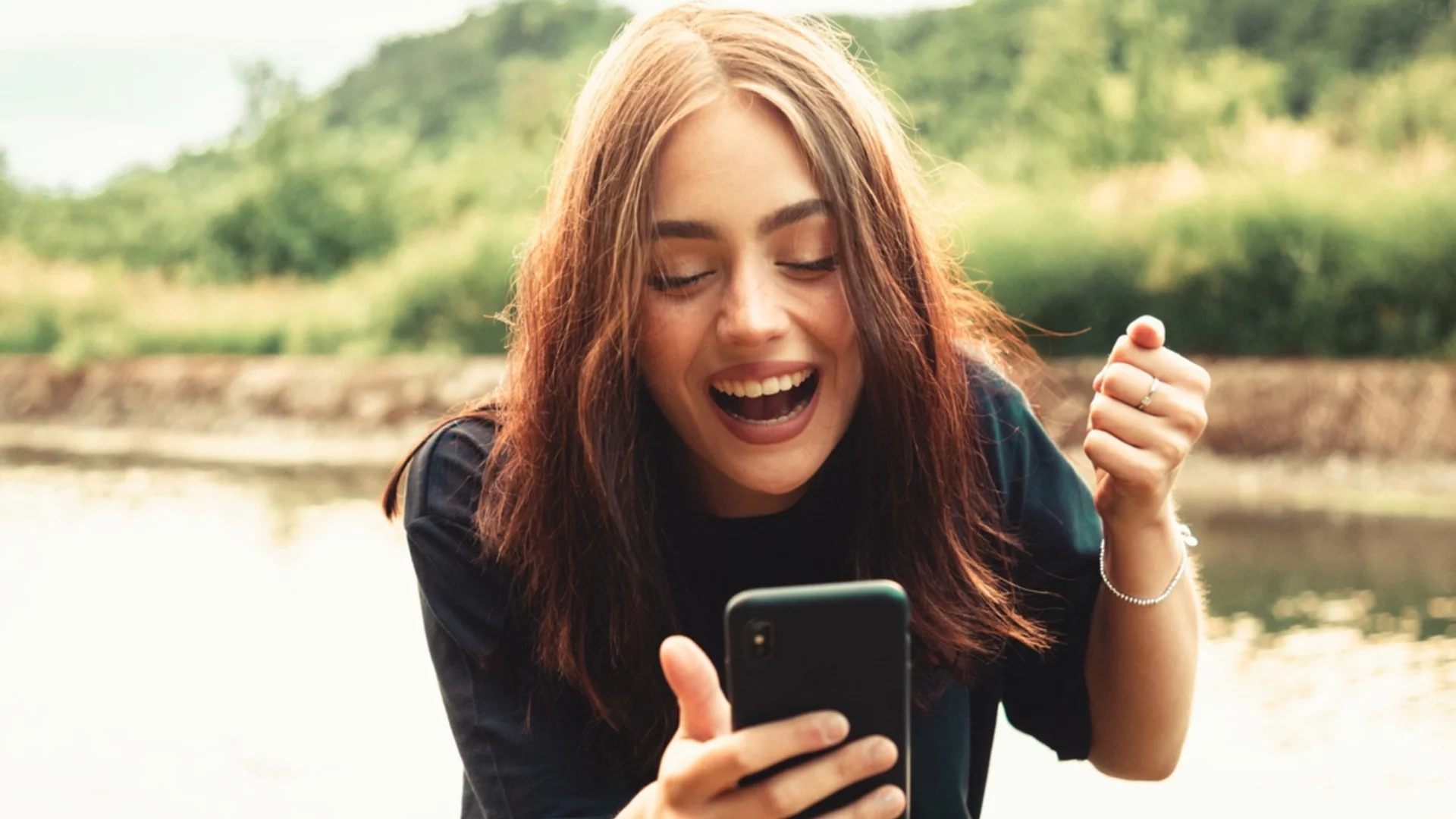 Хороскоп за утре, 16 април: Светли четвъртък носи на Девите чудо по мярка, а на Козирозите – ден като разходка в парка