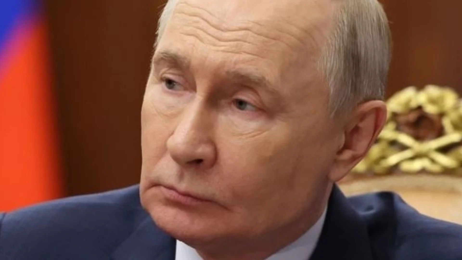 Кремъл отпуска малко интернет на руснаците: Рейтингът на Путин жестоко е пострадал