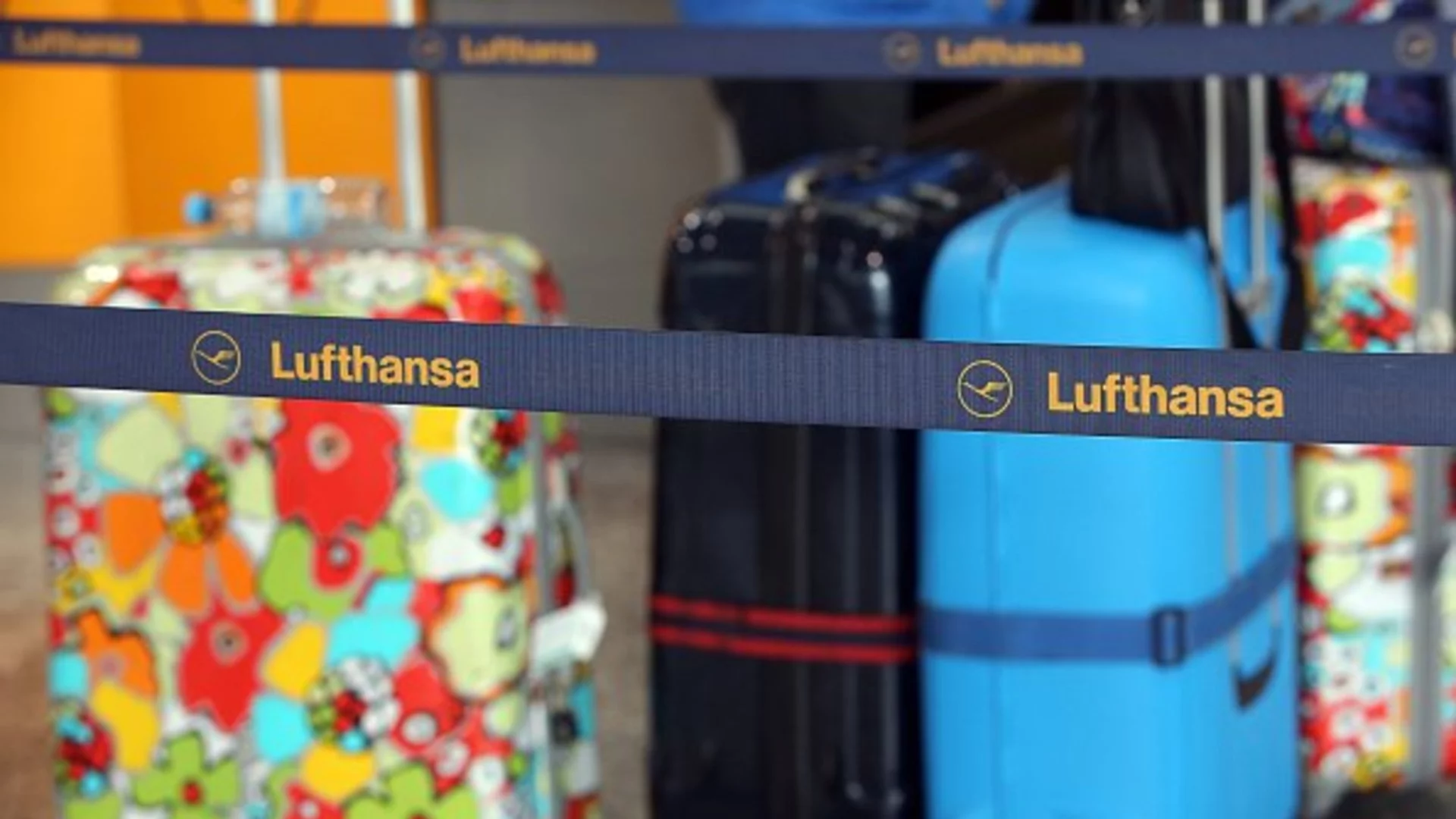 Заради стачка: "Луфтханза" отменя десетки полети от и до София