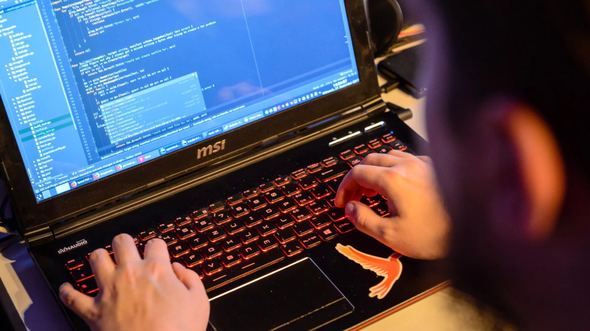 Reuters: Хакери, свързани с Кремъл, са проникнали в български институции