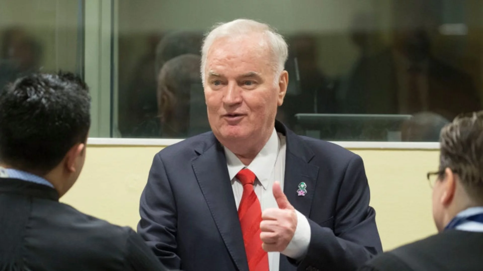 Палачът в Сребреница Ратко Младич е претърпял инсулт: Синът му говори за агония