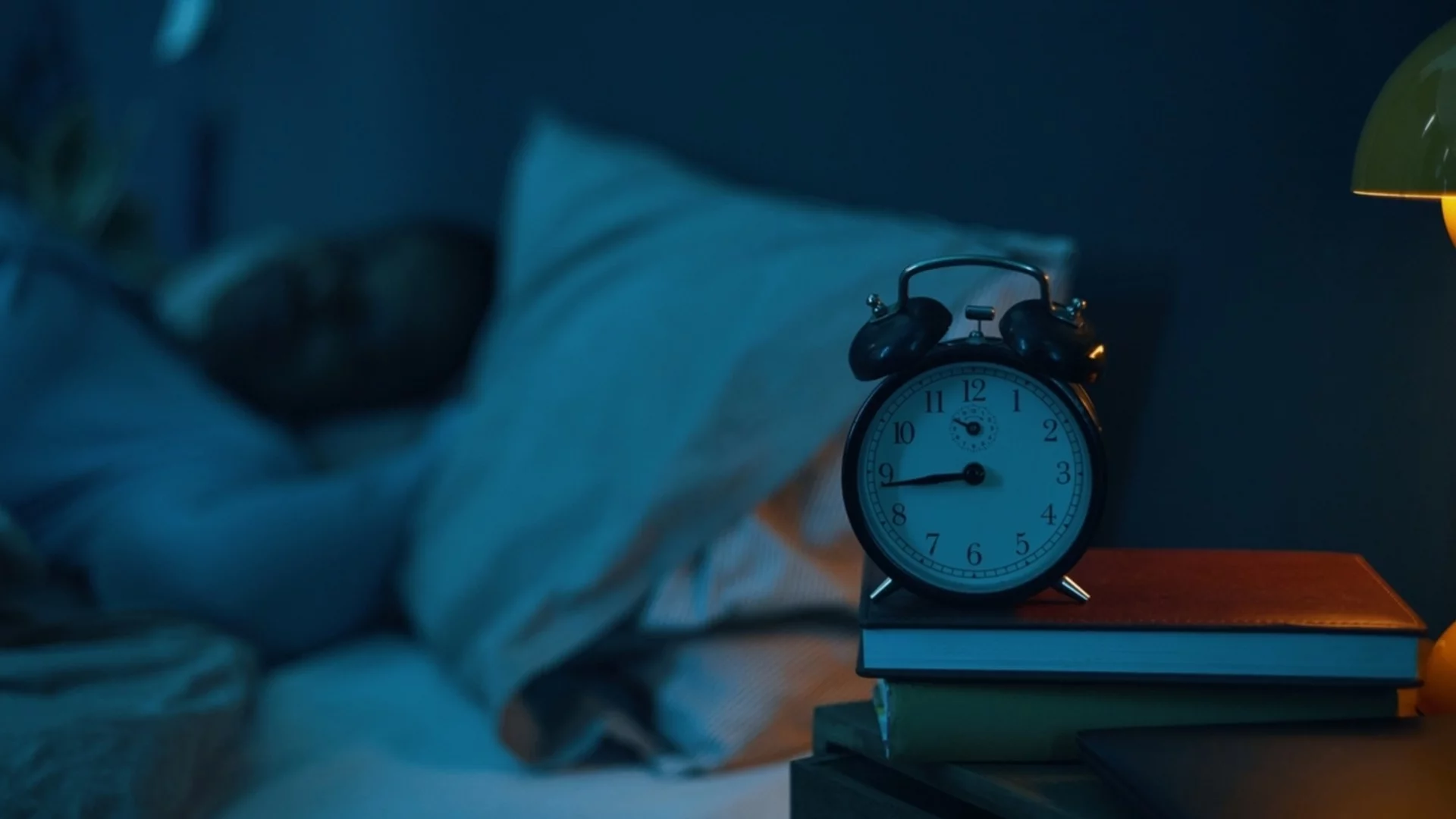 Навикът, който вреди на сърцето: Защо лягането по различно време е опасно?