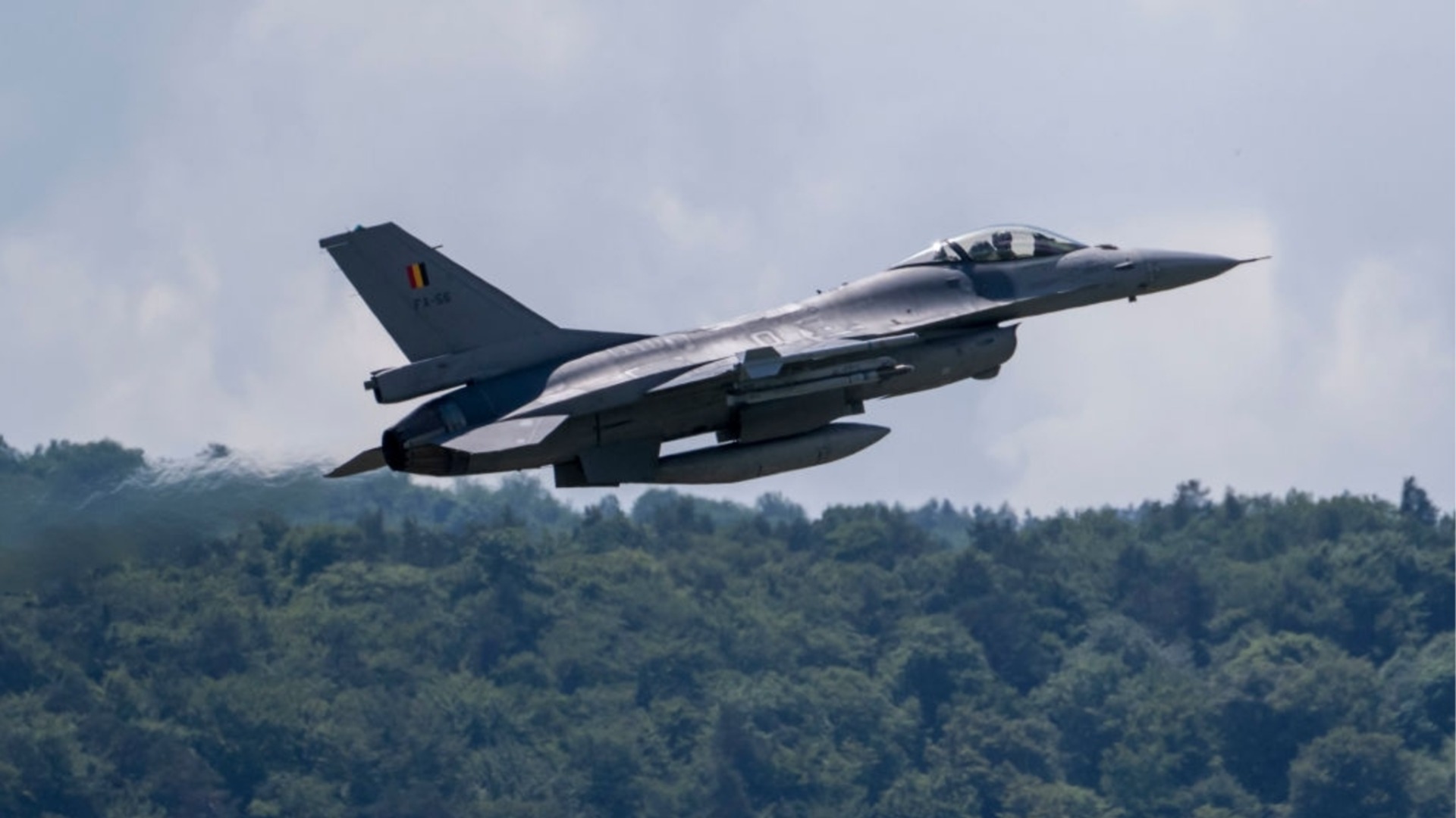 Какво се случва с обещаните на Украйна изтребители F-16: Говори норвежкият премиер (ВИДЕО)