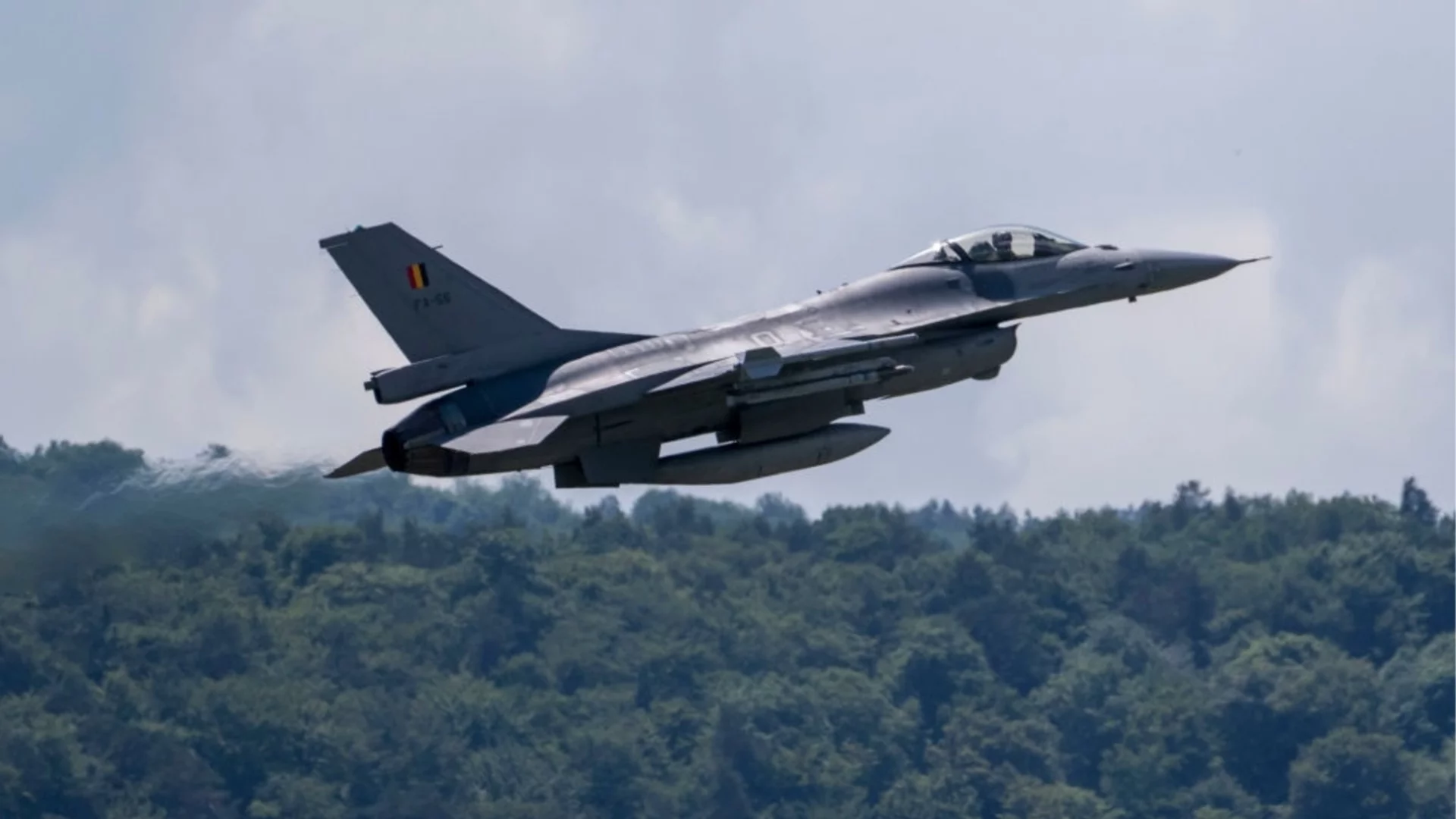 Какво се случва с обещаните на Украйна изтребители F-16: Говори норвежкият премиер (ВИДЕО)