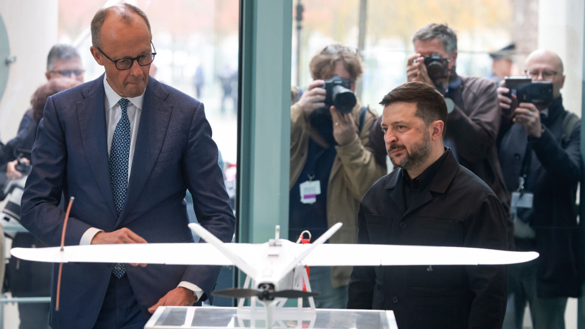 Гаранция – Германия: Разликите със САЩ за да не спечели Путин в Украйна, той със закон се пази от Хага (ОБЗОР - ВИДЕО)