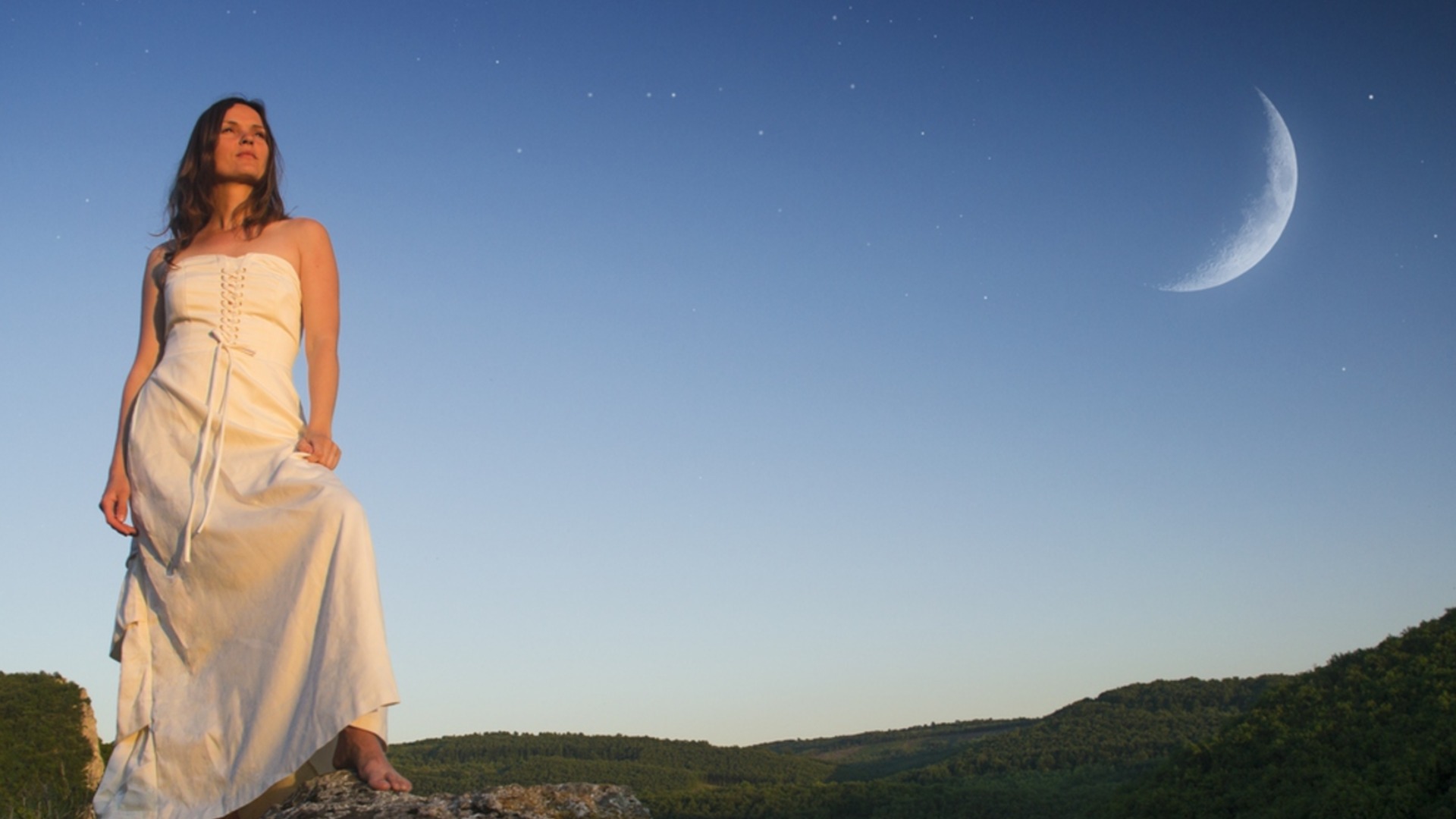 Новолуние в Овен на 17 април - какво ще донесе на всяка зодия