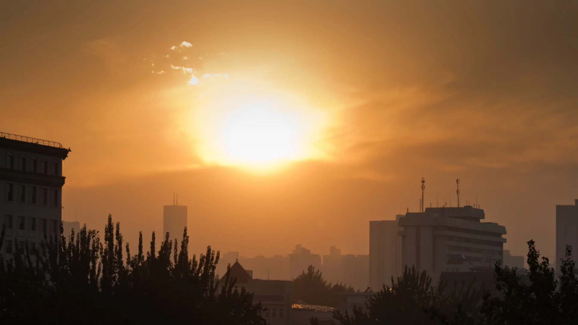 В три поредни дни: Отчитат завишени норми на серен диоксид в Димитровград