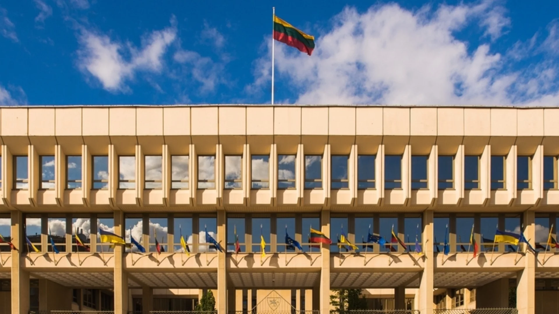 Антикорупционната примка се затяга около бившия премиер на Литва