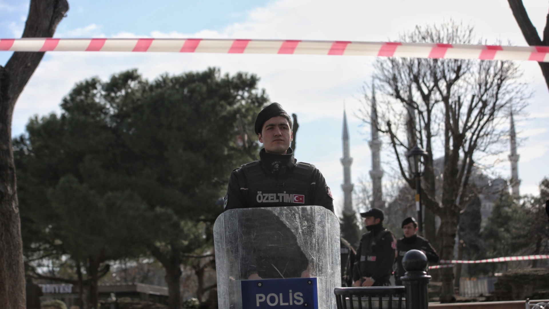 Ученикът, стрелял в турско училище, вдъхновен от масов убиец от САЩ