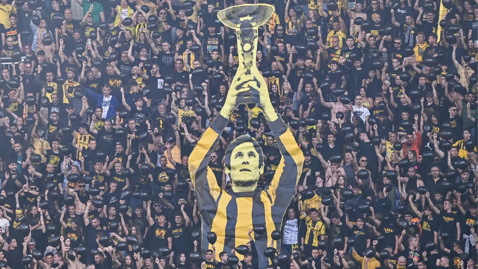 Събитието, което Пловдив чакаше години: Легендарният Чико Дерменджиев заема своето място пред “Колежа“