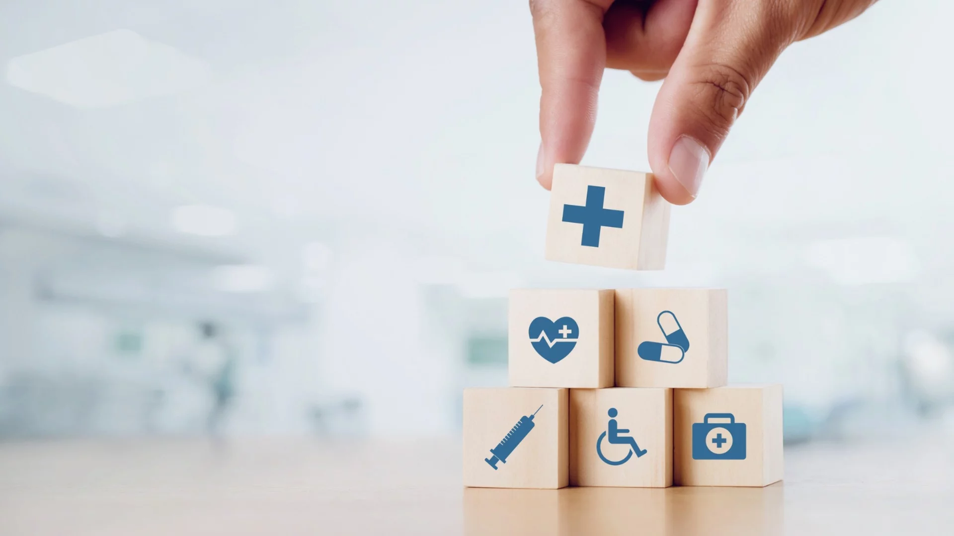 Разкриват болниците, плащали прескъпо за лекарства без фиксирана цена