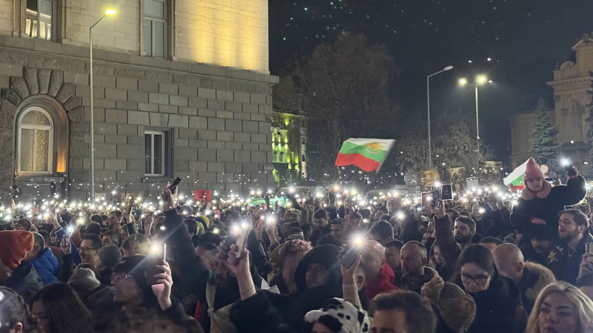 Край на предизборната кампания: Всички важни въпроси и отговори за изборите на 19 април (СНИМКИ и ВИДЕО)