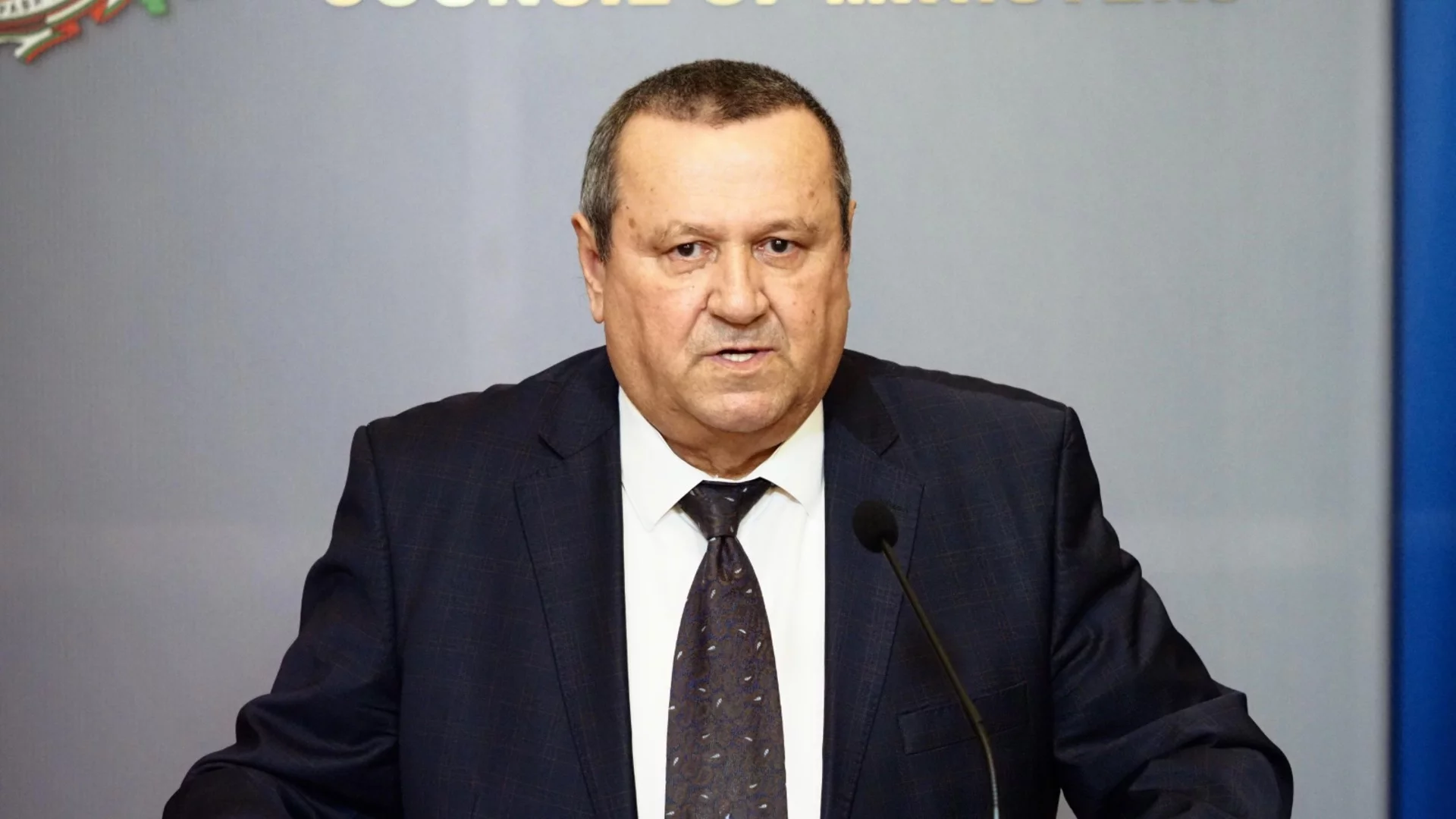 Колко става средната пенсия от 1 юли: Министър Адемов каза