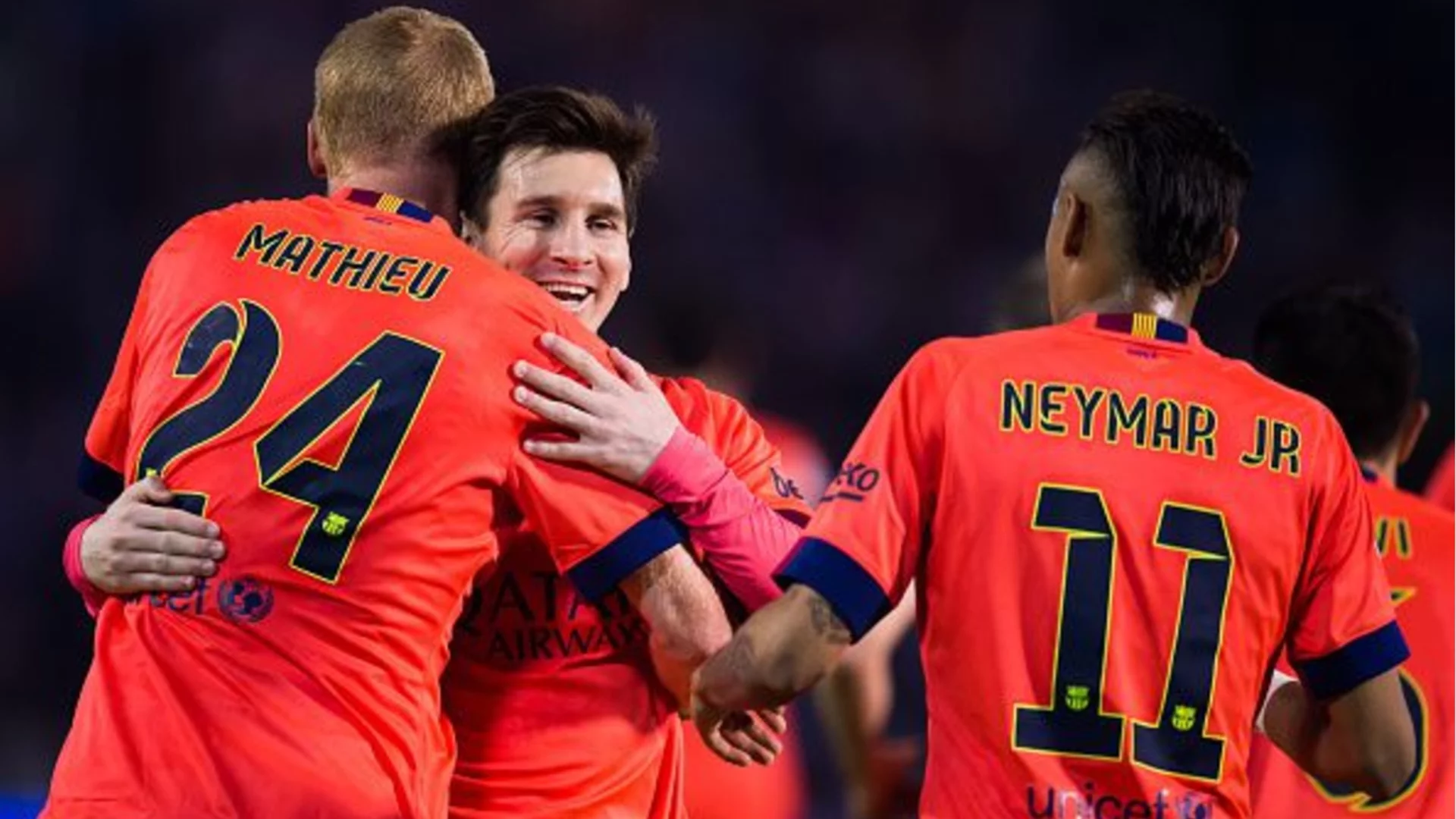 От носител на Шампионска лига до продавач в магазин: Бивша звезда на Барселона живее "нов живот"