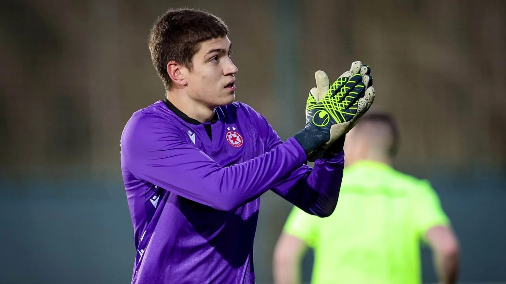 Близък до Спартак Москва разкри – чака ли ЦСКА мултимилионна оферта за Фьодор Лапоухов