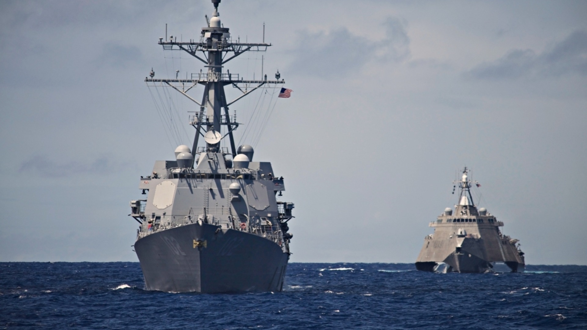 Пентагонът: Готови сме да възобновим ударите срещу Иран, кораби ще бъдат вземани на абордаж