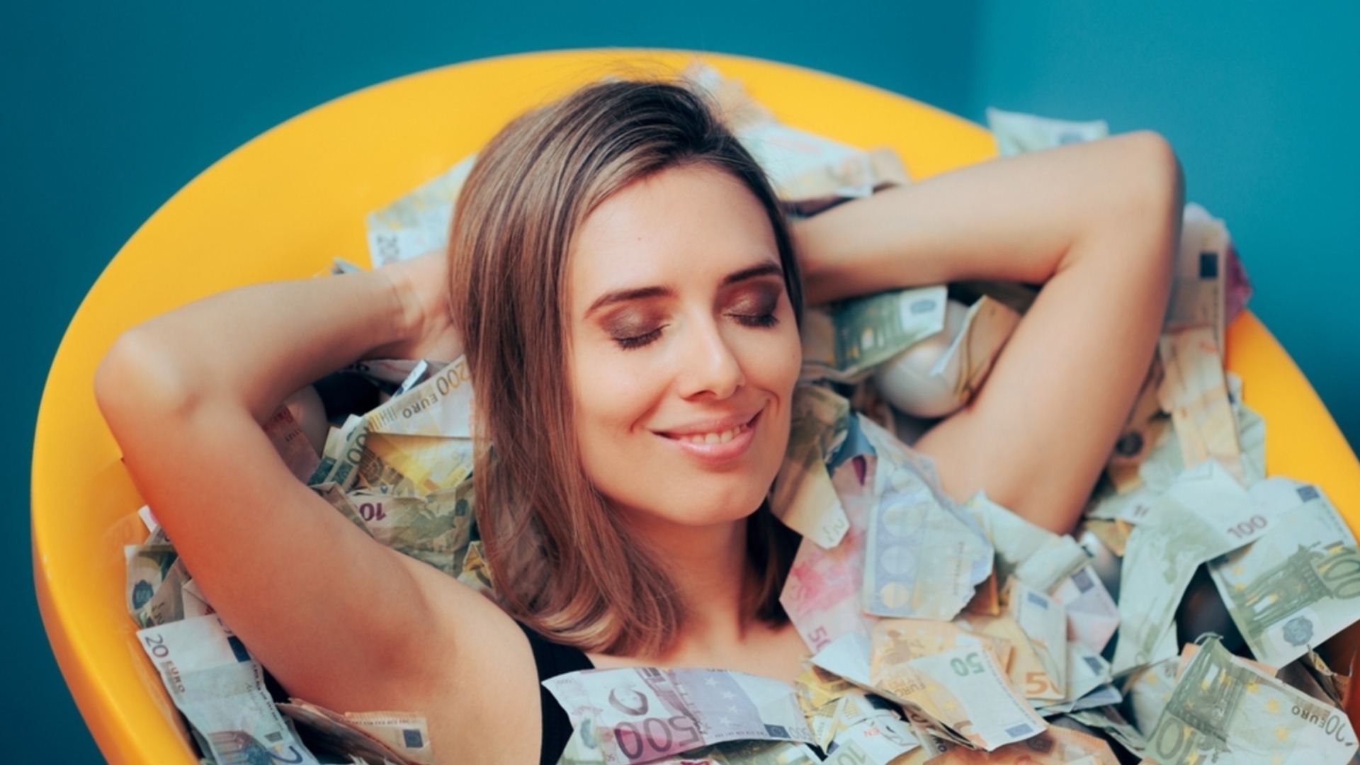 3 зодии под паричен дъжд: Седмицата 20–26 април 2026 им носи голям късмет