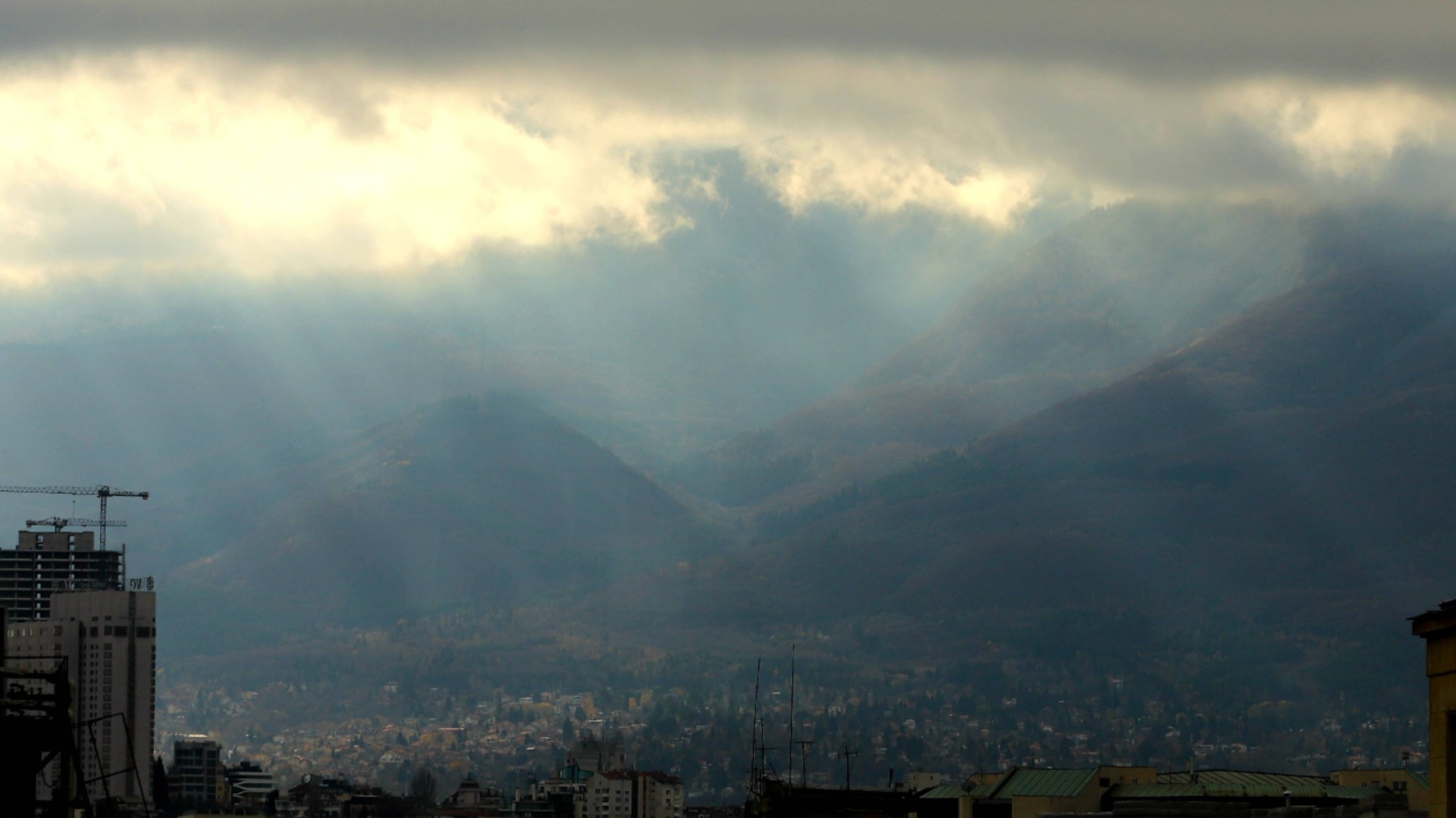 Колко опасен за здравето е сахарският прах: Експерти се произнесоха