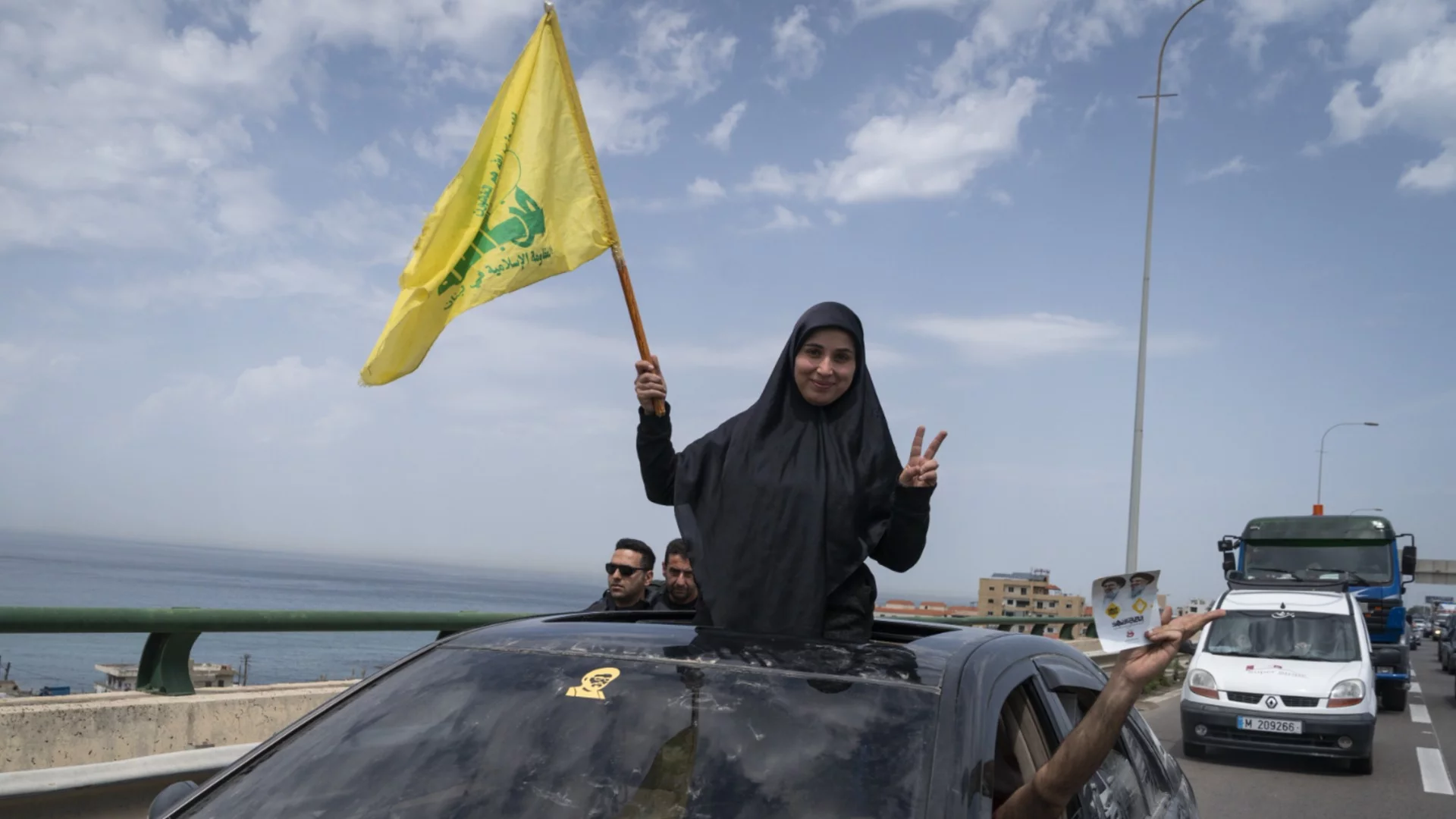 Примирие: Хиляди ливанци се завръщат по домовете си