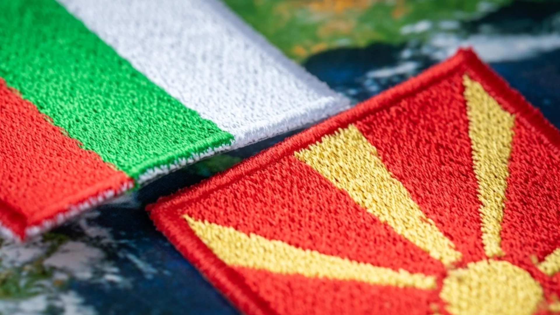 Гладна кокошка, просо сънува: Очакванията в Скопие за изборите в България