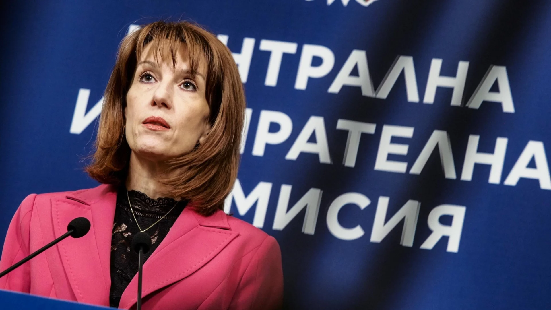 За гайките и болтчетата на машините за гласуване: ЦИК уверява, че дори и да се потроши, няма да има манипулации