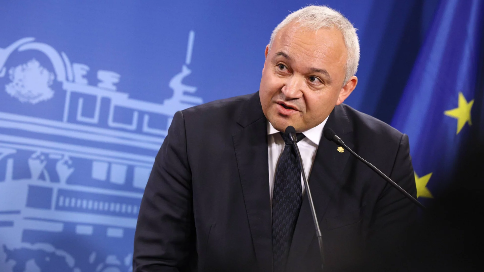 Острие на Радев почна да изключва управление с ПП-ДБ