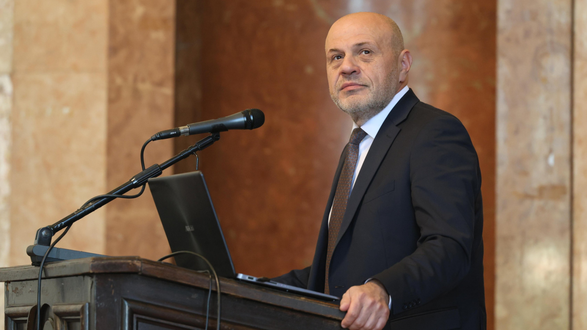 Всеки е управлявал с всеки: Томислав Дончев очерта визията на ГЕРБ за бъдещата власт