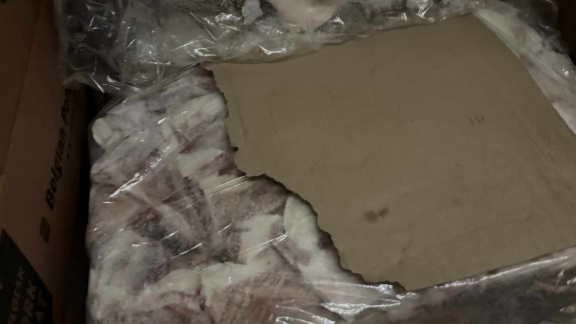 С изтекъл срок на годност: БАБХ унищожи 366 кг месо в Луковит