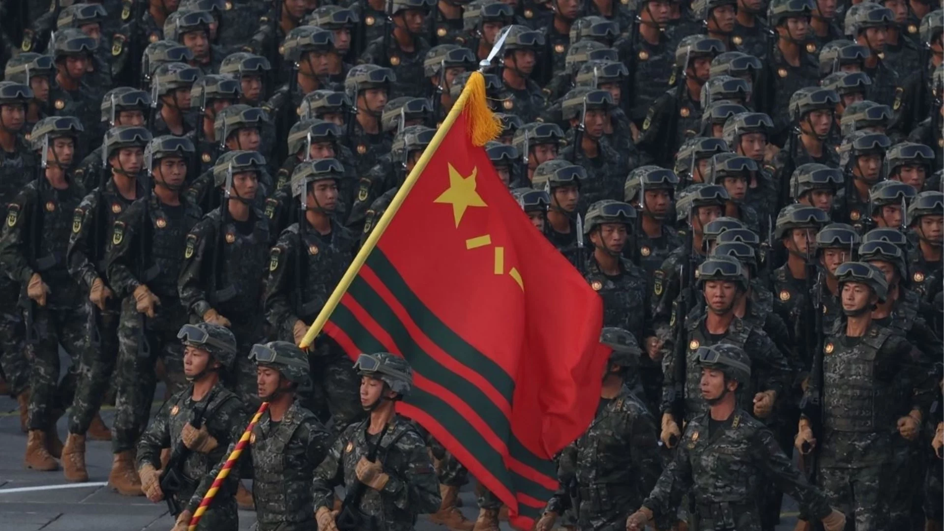 Щурмоваци се учат на война с дронове: Китайската армия явно се готви усилено за Тайван (ВИДЕО)