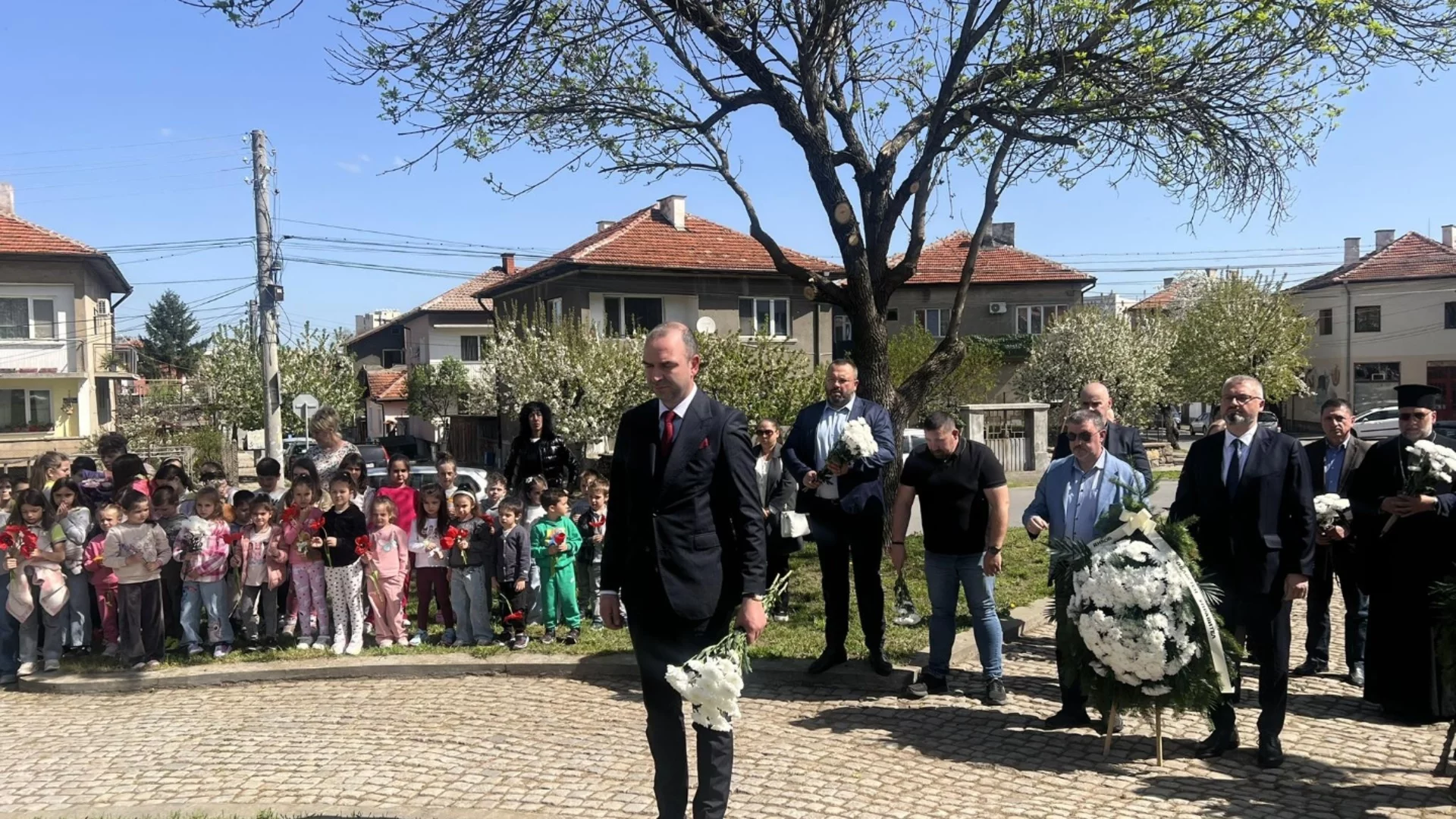 Кюстендил почете 38 г. от гибелта на Людмил Янков и Стоян Наков