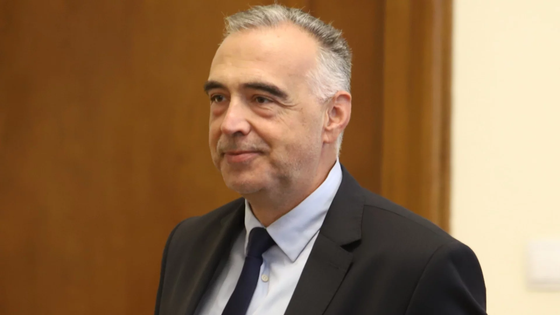 "Ще направим правителство": Кутев отговори Радев ли ще е премиер